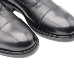 CALPIERRE STRINGATA BK251 PUNTALE NERO