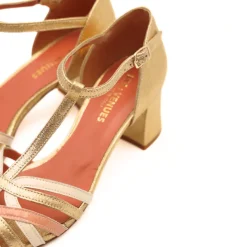 LES: VENUES DÉCOLLETÉ 9704 ORO